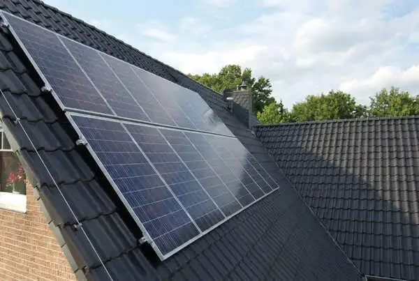 Aufdach-Photovoltaikanlage aus Polen