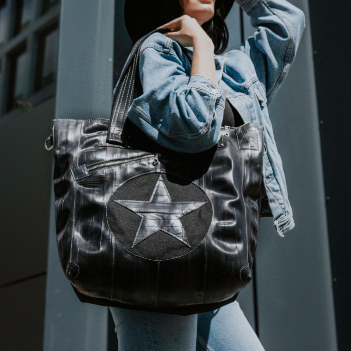 CLASSIC PREMIUM BLACK STAR