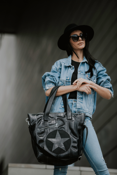 CLASSIC PREMIUM BLACK STAR